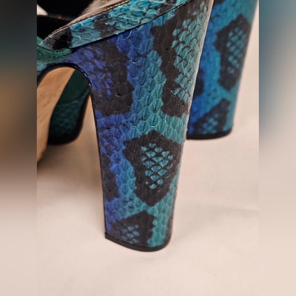 Sergio Rossi Elaphe Blue/Green Suede and Python Leather Platform Size US 5.5 - Picture 10 of 16